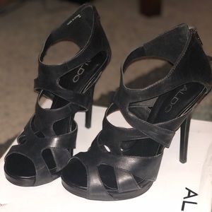 Black Aldo Heels